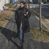 Yannette | Manteau long matelassé pour femme, avec col montant et coutures surpiquées