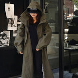 Quintessa | Parka oversize pour femme, avec coupe extra longue et grande capuche