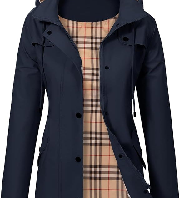 Léocadie | Parka pour femme avec capuche, boutons et poches