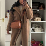 Sylviane - manteau long en peluche d'ours