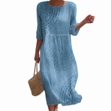 Camille - Robe brodée décontractée pour femme.