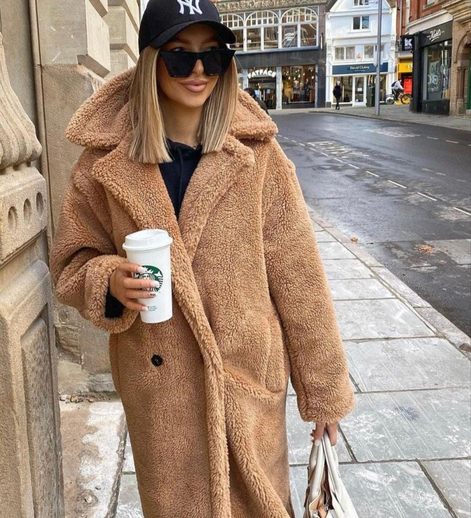 Sylviane - manteau long en peluche d'ours