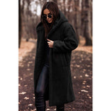 Xenia | Manteau en peluche pour femme, avec capuche et grands boutons