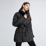 Yseult | Manteau long thermique matelassé pour femme, cintré, avec ceinture à nouer et matelassé en motif carré