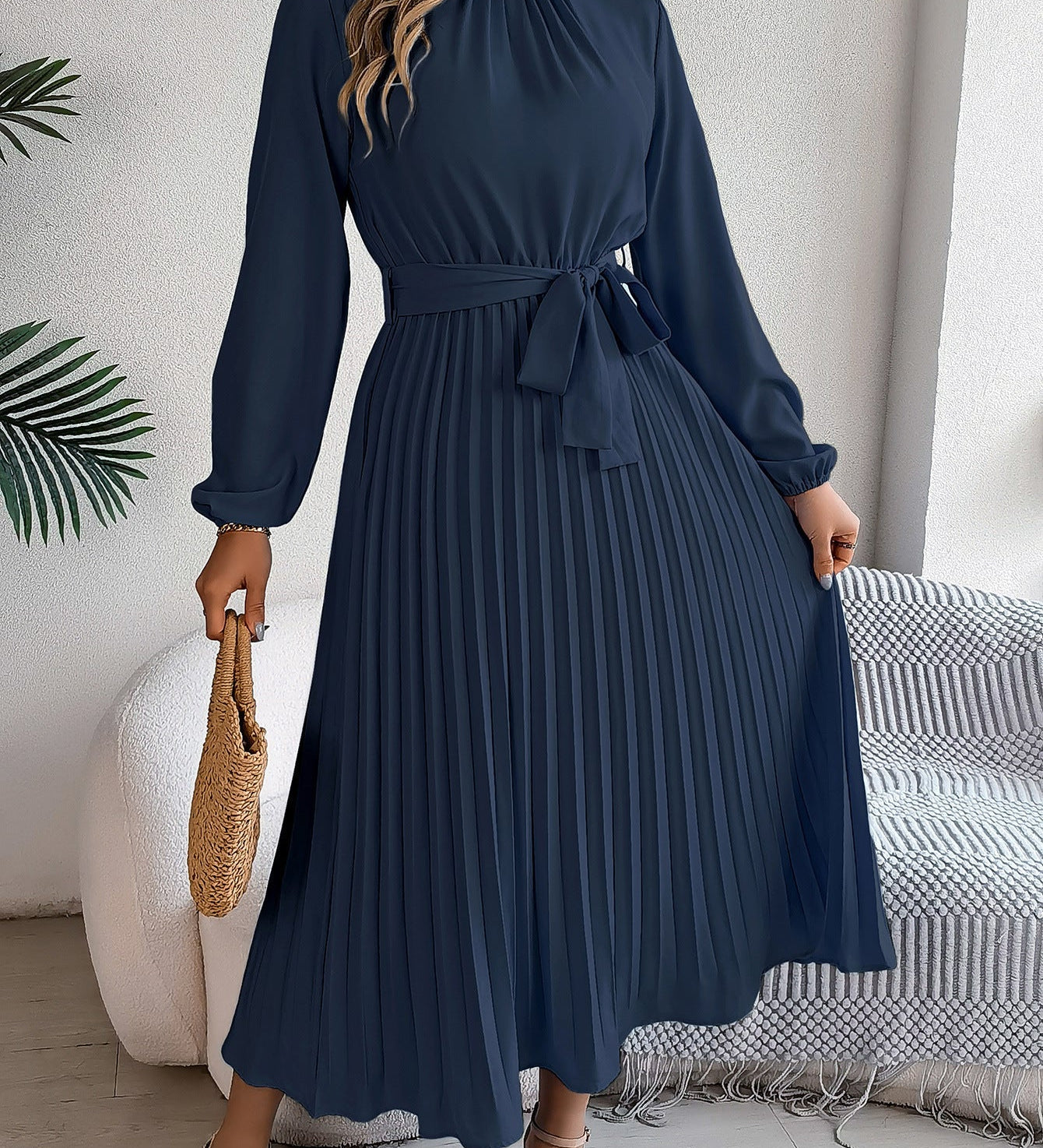 Martine | Robe Maxi Plissée Ceinturée