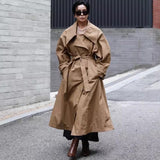 Zenobie | Manteau oversize pour femme avec col drapé et ceinture à nouer