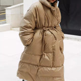 Xylia | Parka femme longue avec ceinture à nouer et manches volumineuses