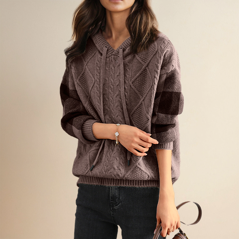 Julie | Pull à Capuche en Tricot Cable