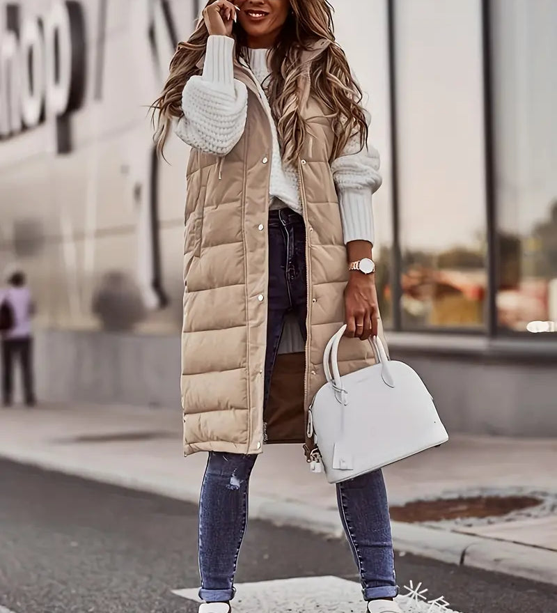 Dorine - Manteau avec capuche et boutons à l'avant